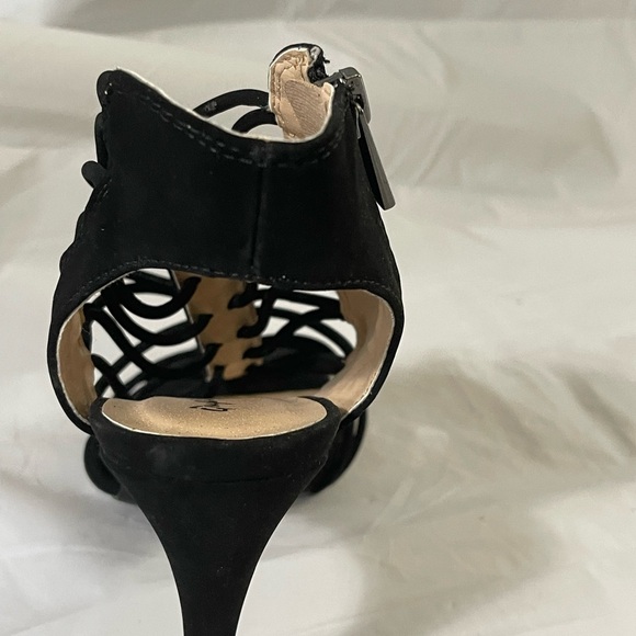 Qupid womens new never worn size 7 black shoes with zipper and straps - Picture 9 of 10